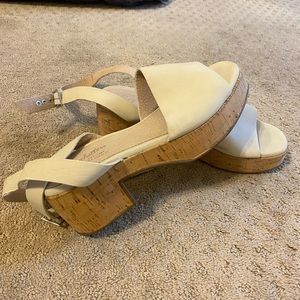 Nude / cork sandals (size 8.5)